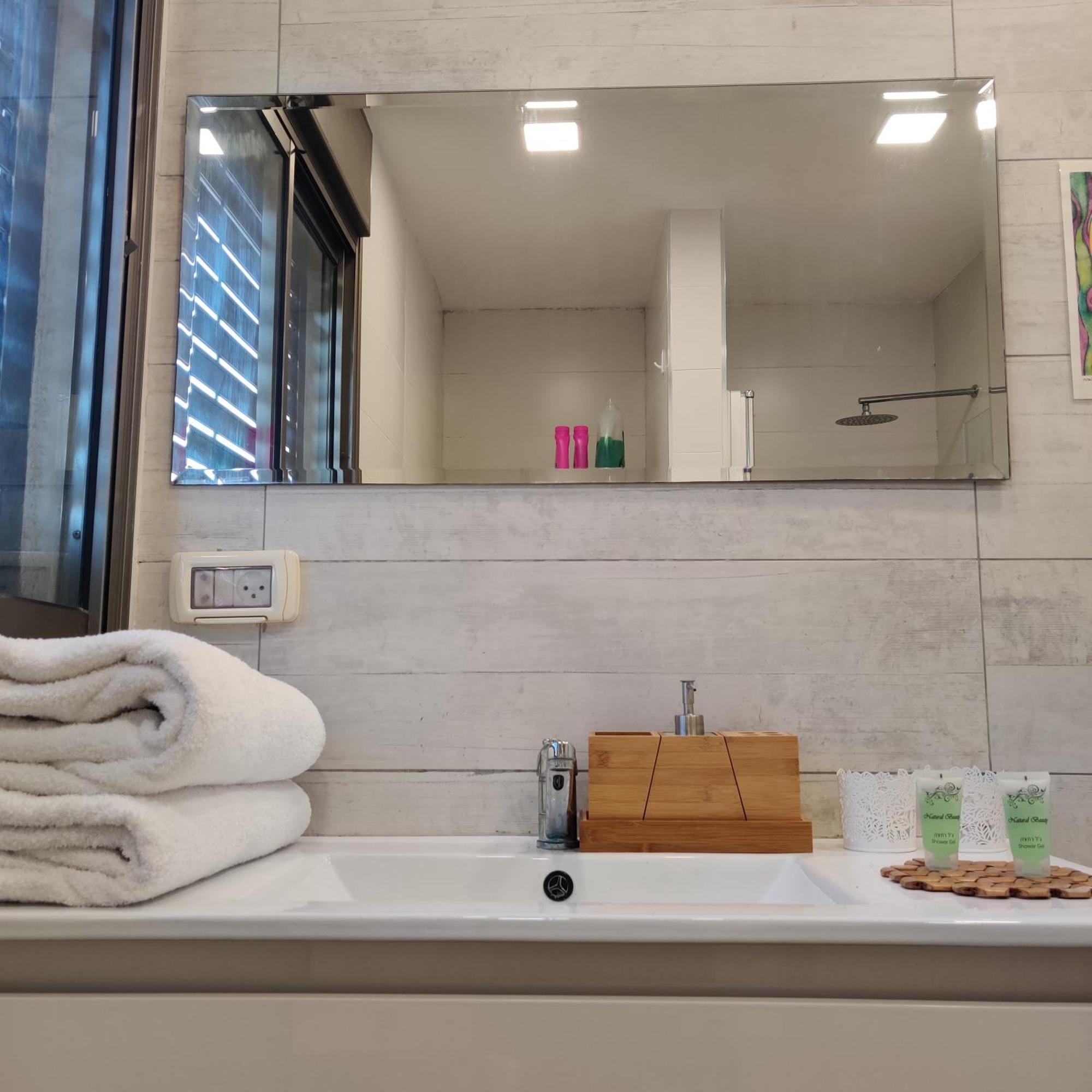 Urbanica Carmel- Apartments Haifa Kamer foto